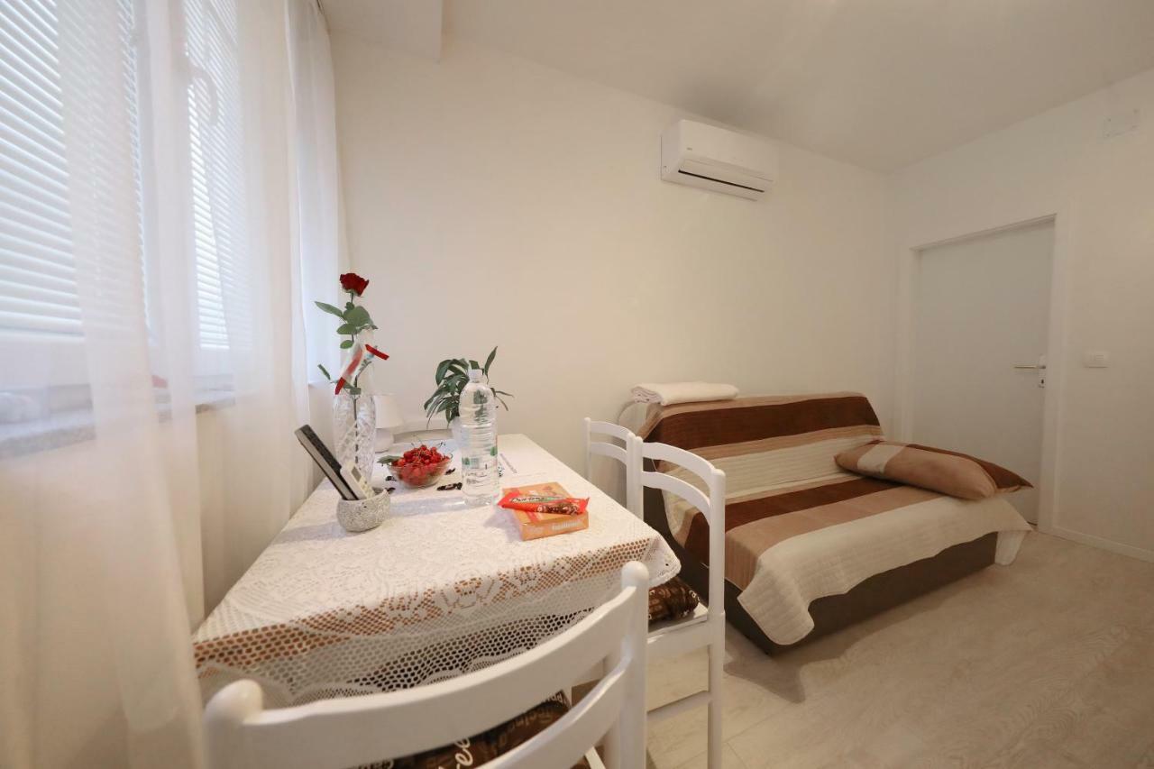 Apartment Luci Задар Экстерьер фото
