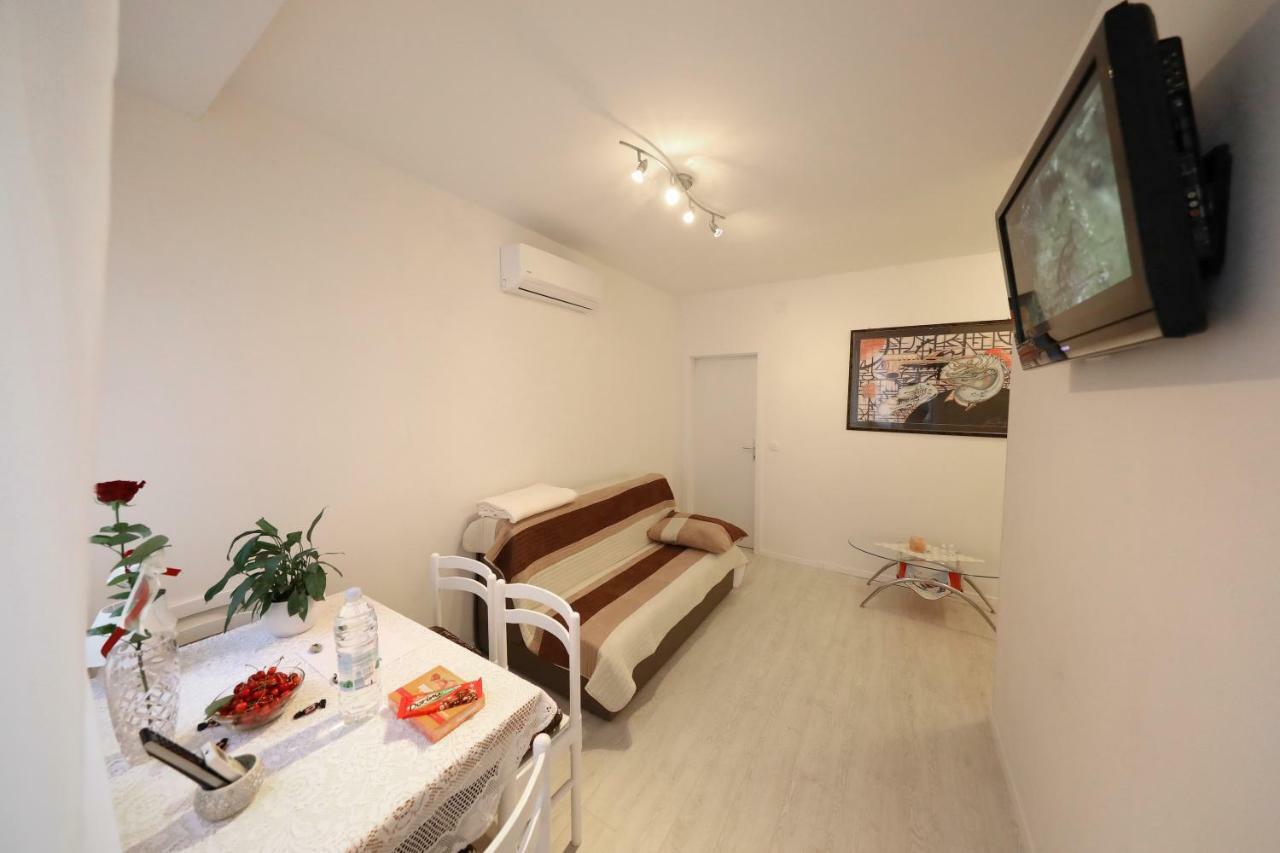 Apartment Luci Задар Экстерьер фото